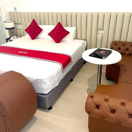 Mayumi Lodge Пуэрто-Принцеса Экстерьер фото
